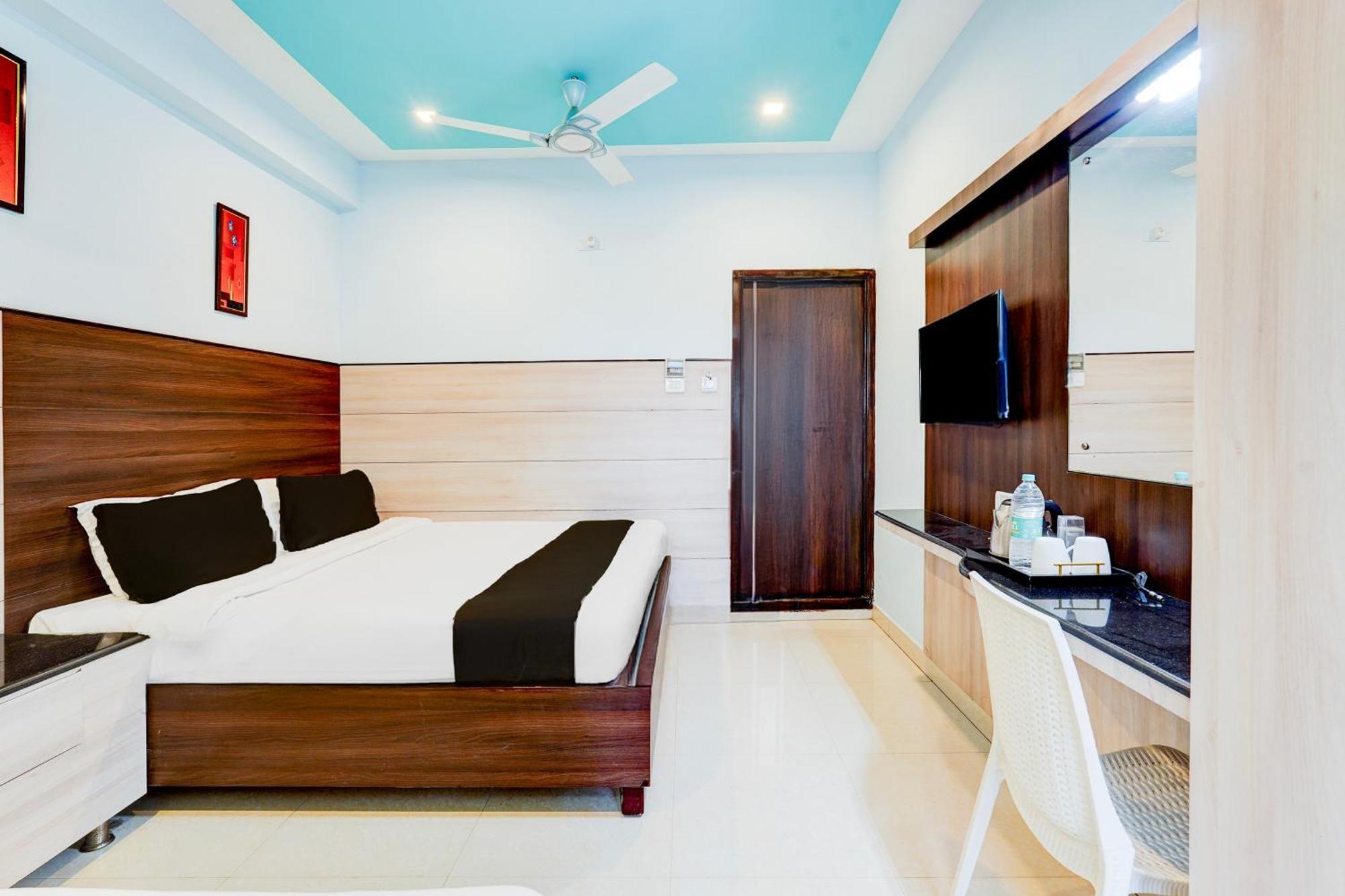 Super Townhouse Chennai Near Airport Formerly Sai Bala Budget Экстерьер фото