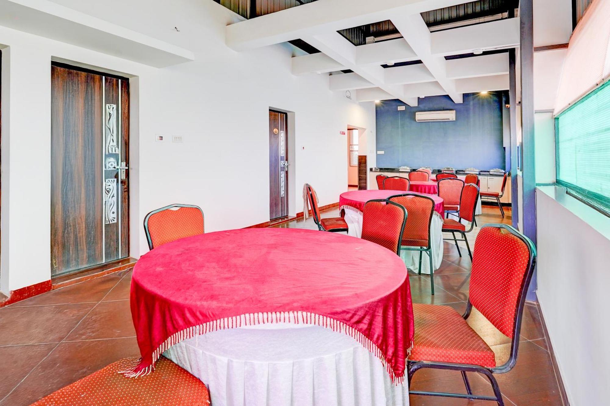 Super Townhouse Chennai Near Airport Formerly Sai Bala Budget Экстерьер фото