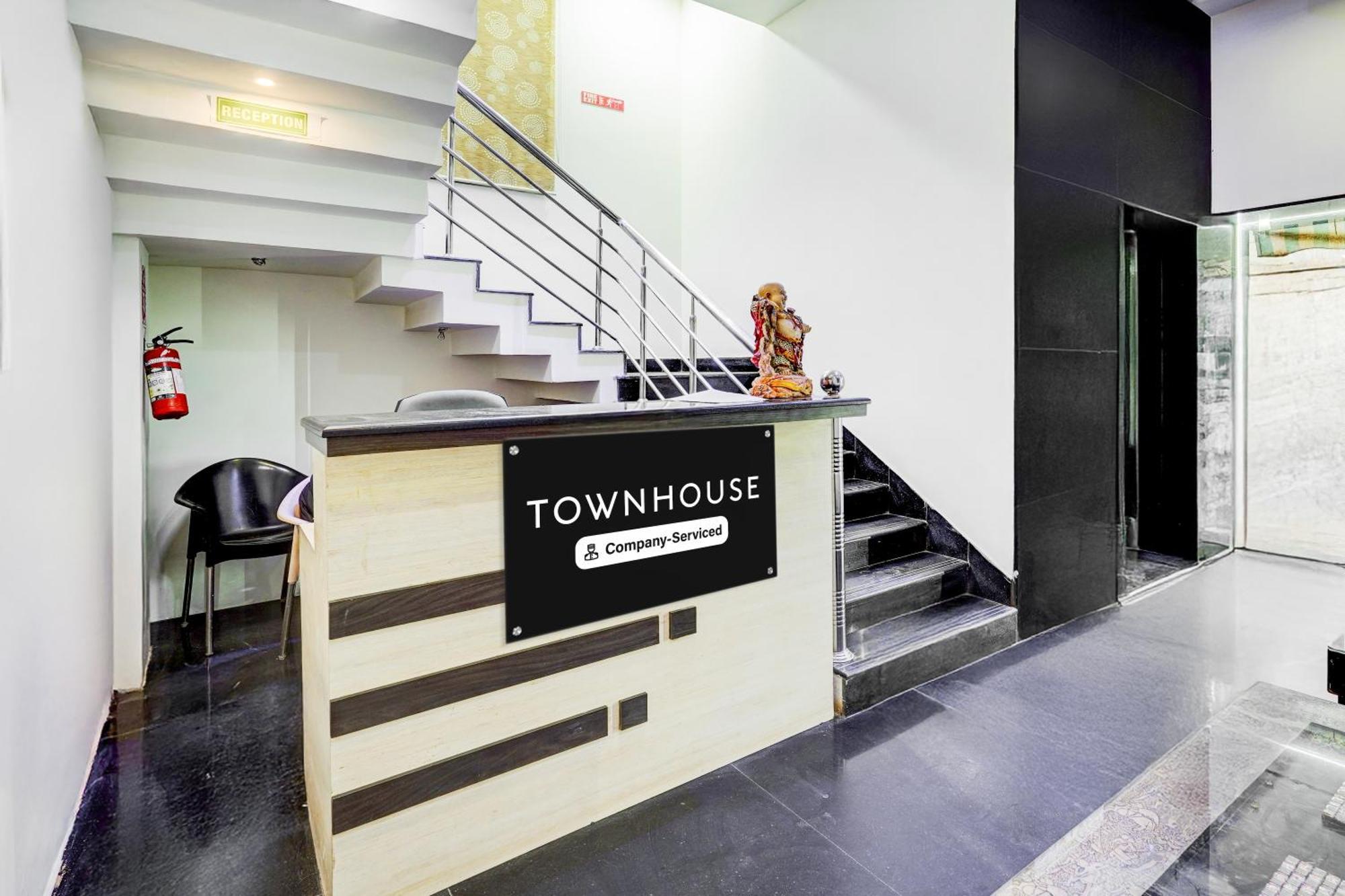Super Townhouse Chennai Near Airport Formerly Sai Bala Budget Экстерьер фото