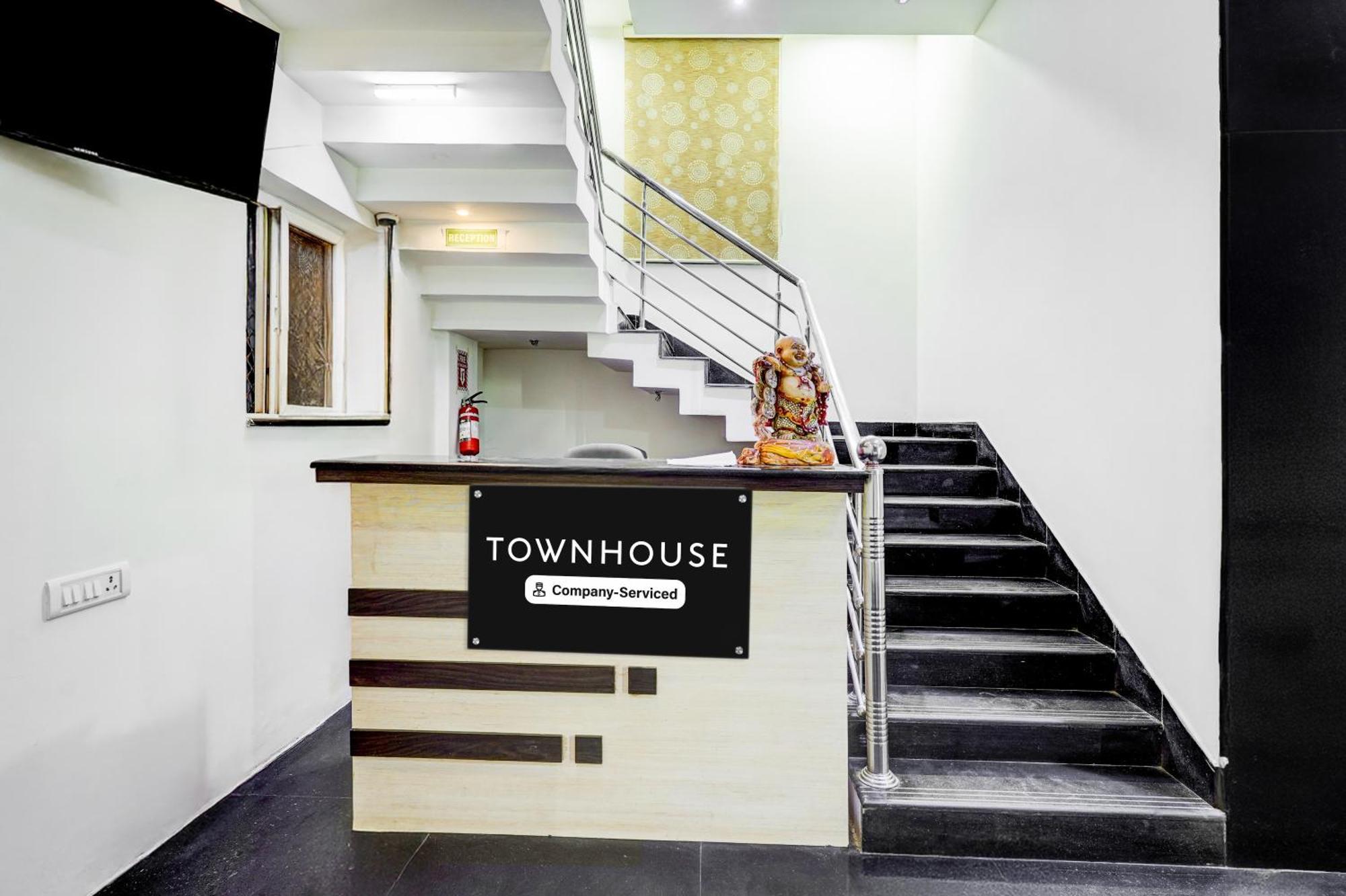 Super Townhouse Chennai Near Airport Formerly Sai Bala Budget Экстерьер фото